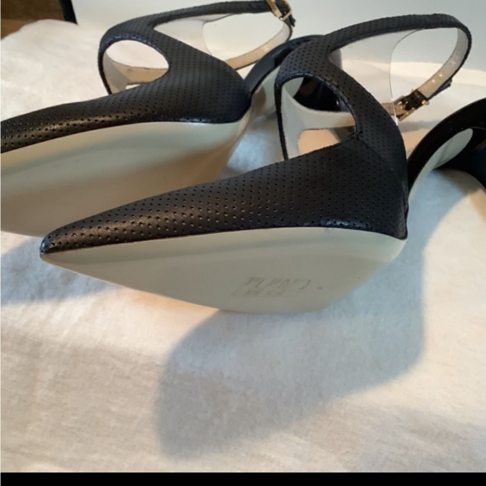 NWOT Giorgio Armani 3.5 Leather Heels Size 38 - Picture 6 of 13